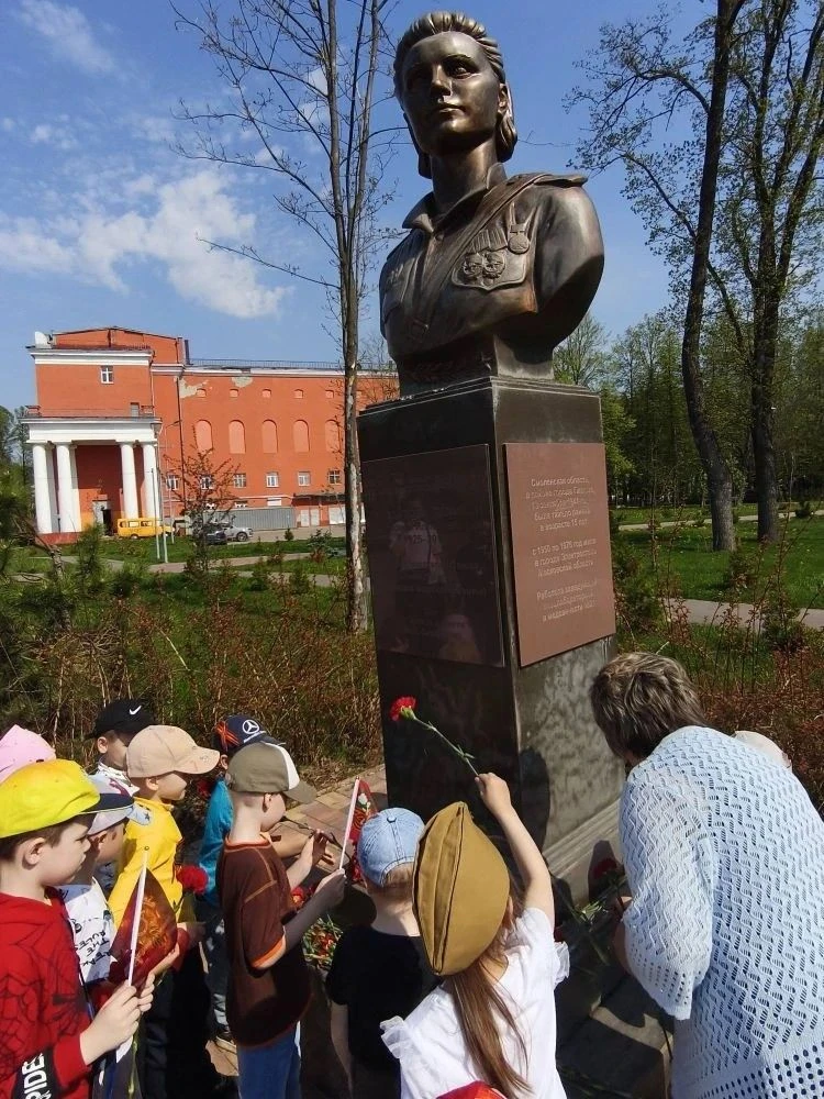 ⭐НАСЛЕДНИКИ ПОБЕДЫ ⭐  Сегодня у наших ребят был особенный, очень трогательный день… 🌤️ Воспитанники 