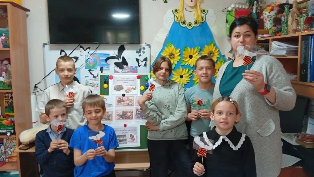 Они не играли в войну — они выживали на ней. 🕊️