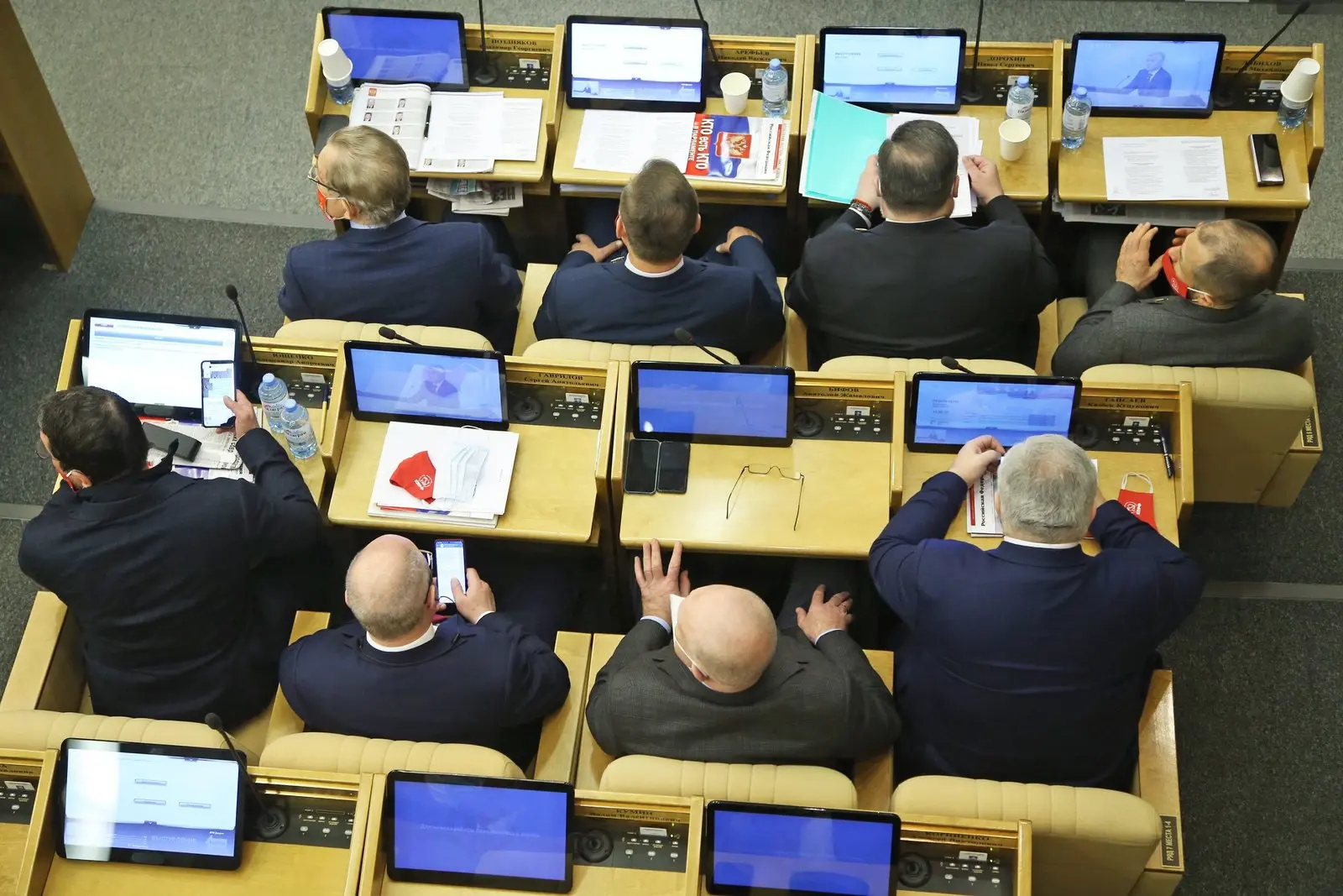 Фракция «Справедливая Россия» внесла в Госдуму 11 законопроектов, затрагивающих ключевы...