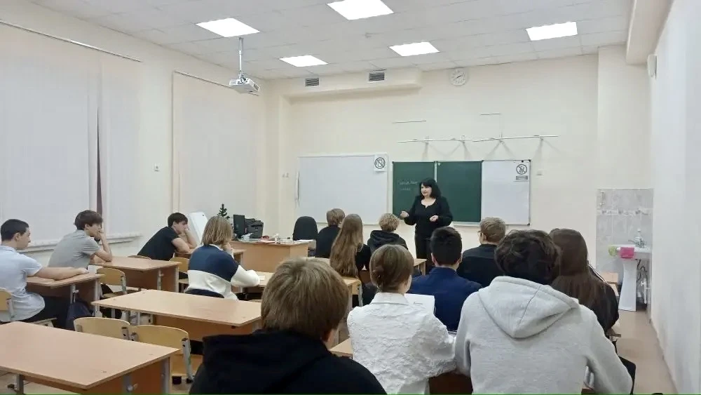 ПРОФЕССИОНАЛЬНАЯ НАВИГАЦИЯ ДЛЯ БУДУЩИХ ПЕДАГОГОВ   📢 Каждый четверг доцент кафедры русского, родных 