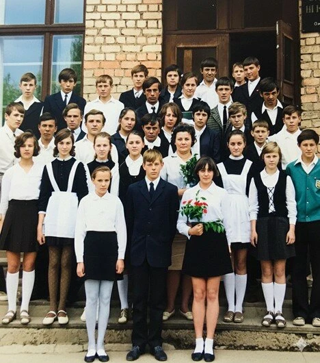 Большая встреча выпускников и спортсменов: гайчанин ищет одноклассников спустя 50 лет  Житель Гая Ан