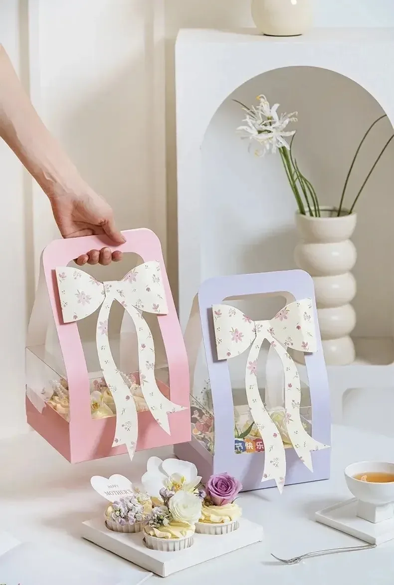 🌸 Коробка для кексов и маффинов на 4 ячейки с бантом, розовая 18,5*18*32
