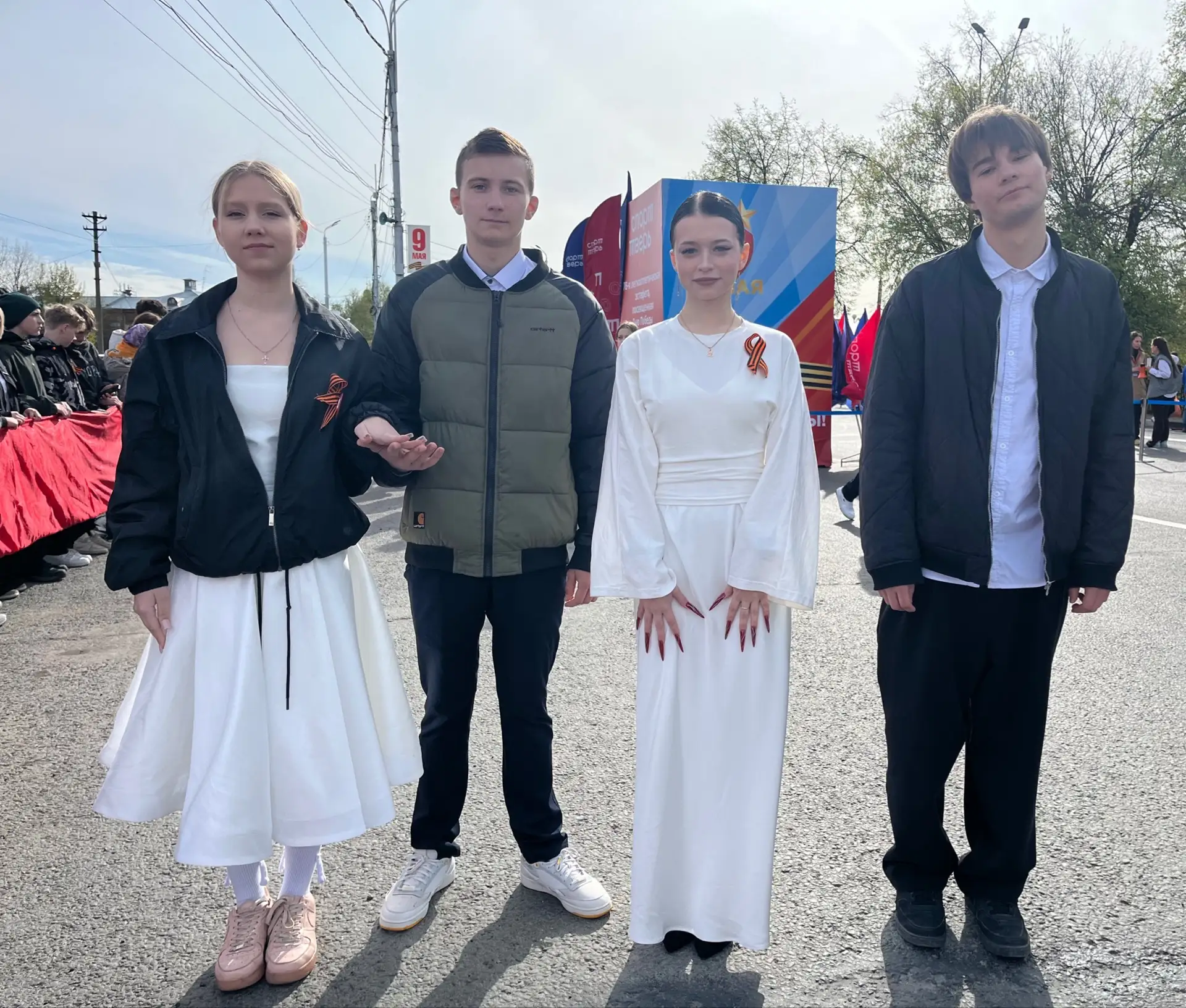 🌟 Вальс Победы — память, которая живёт в наших сердцах 🌟  На площади Победы прошла региональная акци