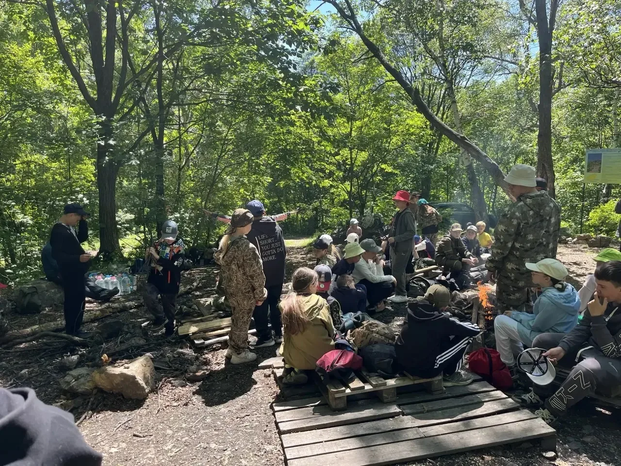 Настоящая романтика туризма в Олимпе! 🌲⛺

А вы знали, что на территории нашего лагеря кипит самая н