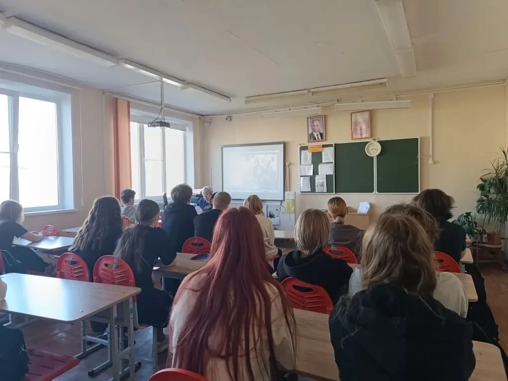 «Разговоры о важном»: песни, которые помогли победить 🎶 Сегодня в нашей школе прошёл увлекательное з