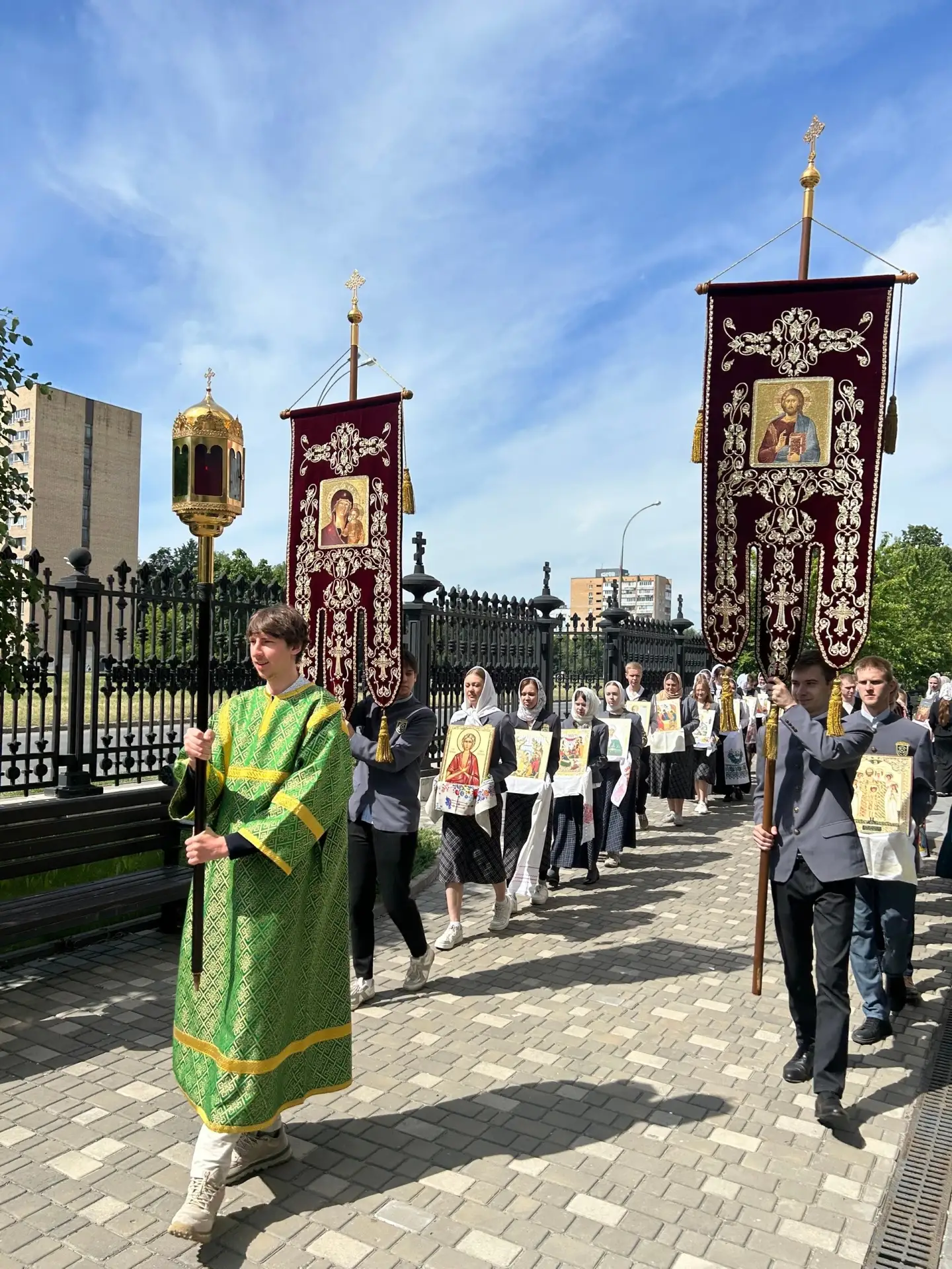 💫В храме Трех Святителей 1 июня 2026 г. состоялась литургия для студентов и педагогов ...