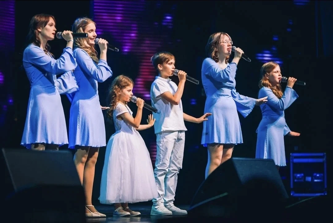 🎤ВОКАЛЬНЫЕ НОМЕРА ОТЧЁТНОГО КОНЦЕРТА🎤

🎵Вокальное направление - одно из самых популярных в нашем 