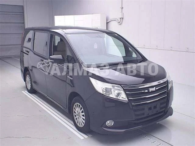 💎TOYOTA NOAH 2014 года