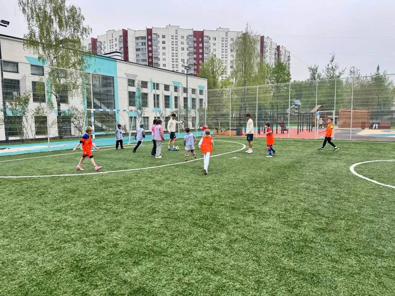 🏆Праздник спорта и мастерства в Школе №2103!   ⚽️На днях наша школа превратилась в настоящий центр ф