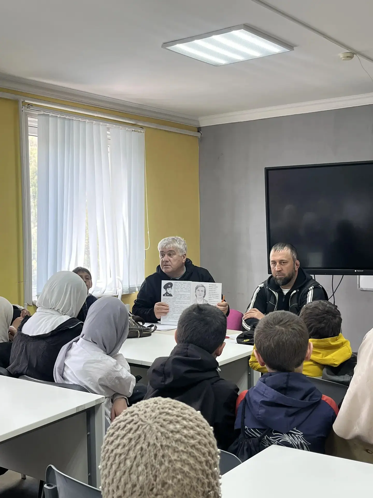 Сегодня в нашу школу — МКОУ Кидеринская СОШ им. Магомедова С.М. — с познавательной и па...