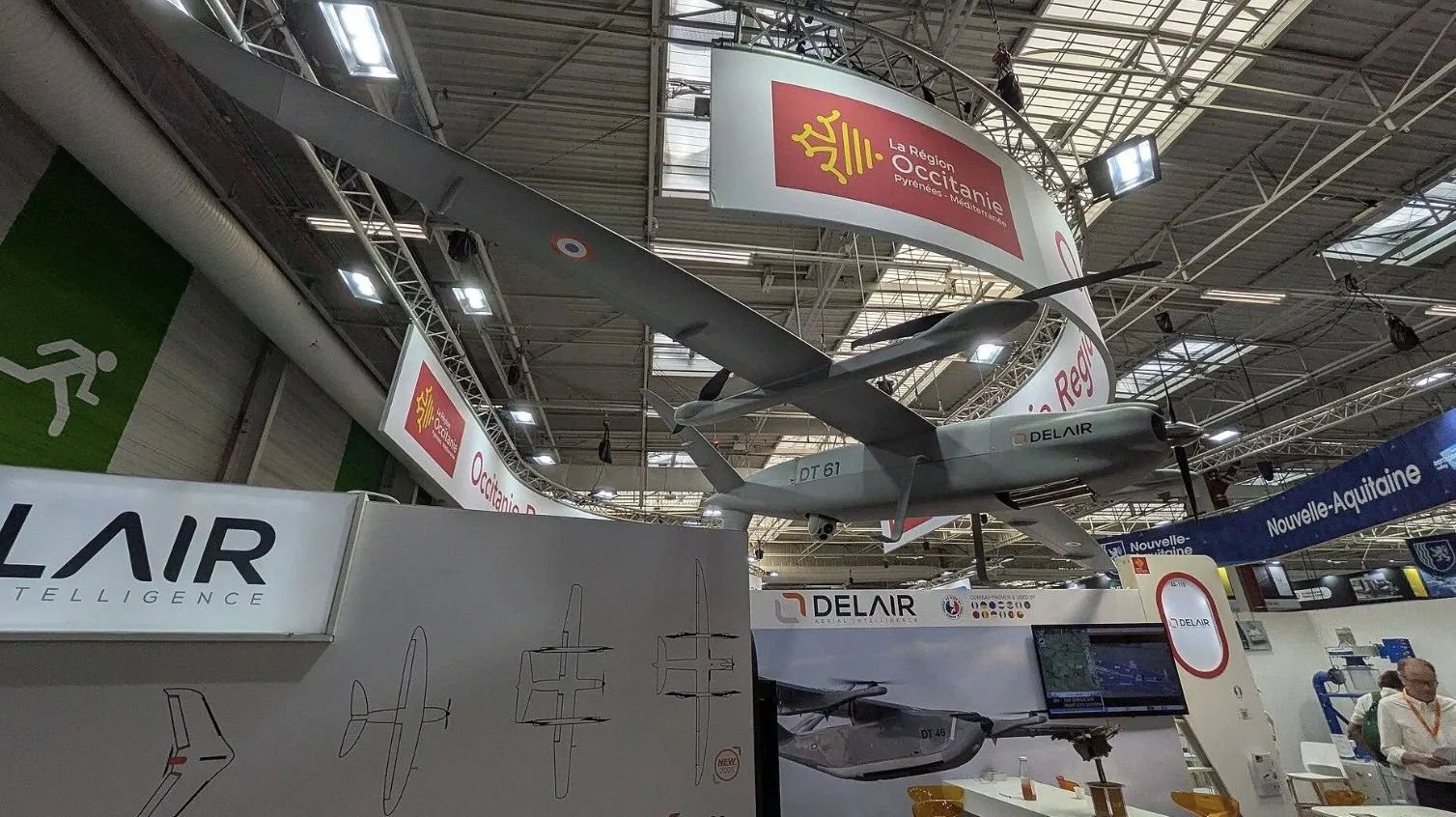 Во Франции атаковали завод Delair по производству БПЛА для Украины

Здание компании Delair забросали