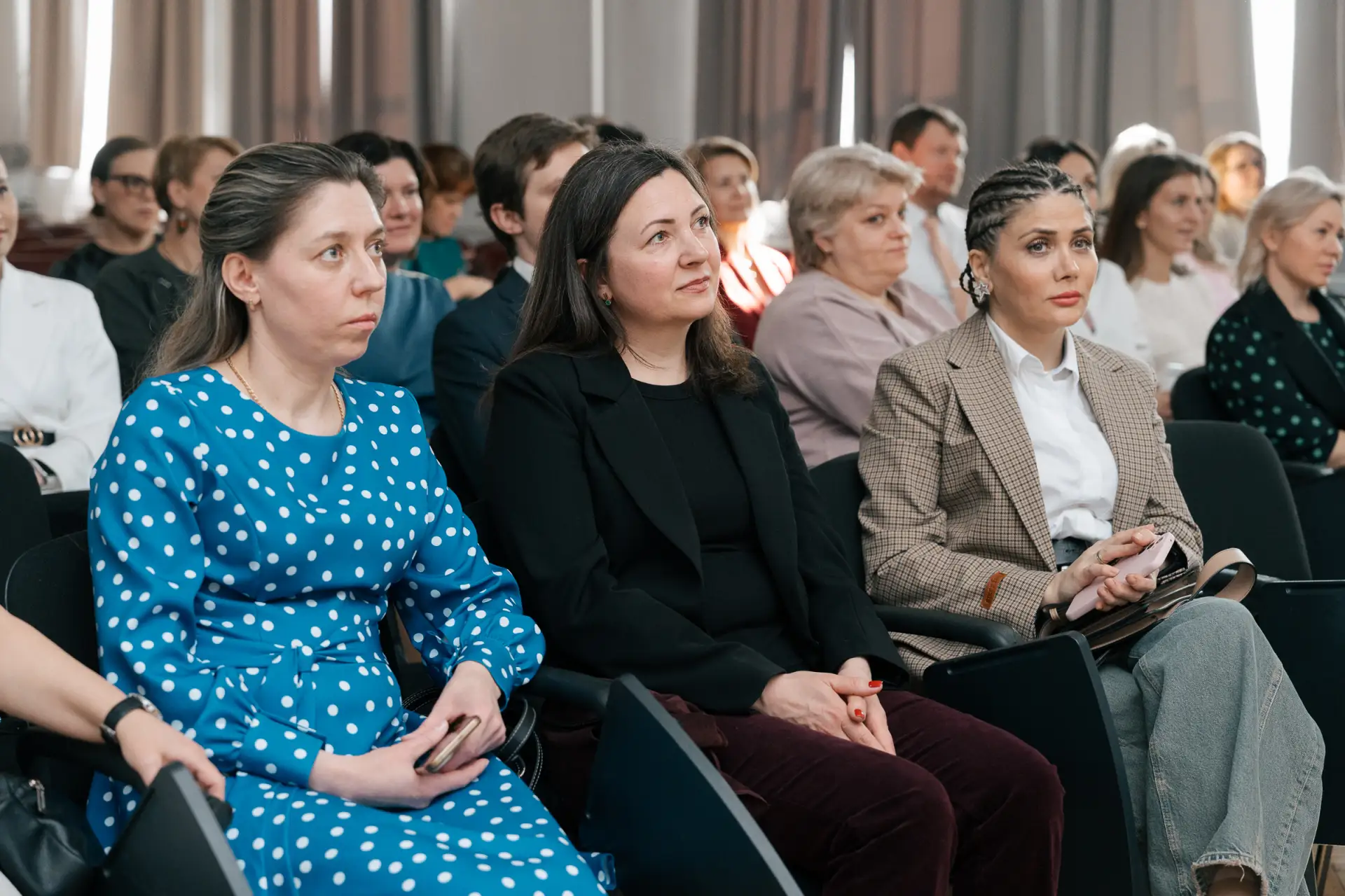 Сегодня в Курчатовской школе состоялось яркое и по-настоящему душевное событие — церемония награжден