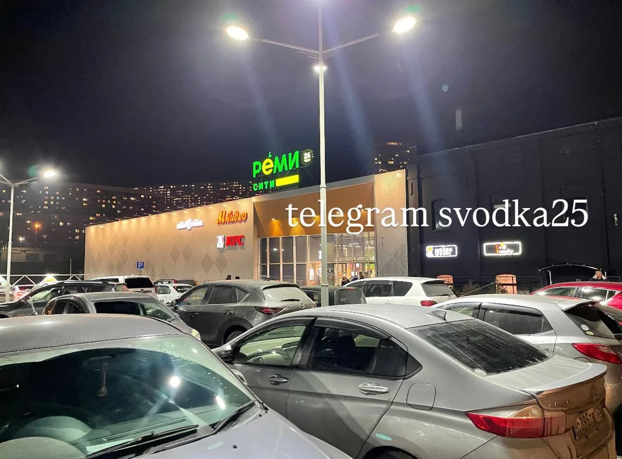 Во Владивостоке парковка у Реми Сити на Народном проспекте вскоре станет платной. При этом, за парко