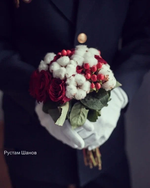 Сегодня 8 марта.

И я вот о чём подумал.

Мужчины редко об этом говорят, но женщины правда сильно ме