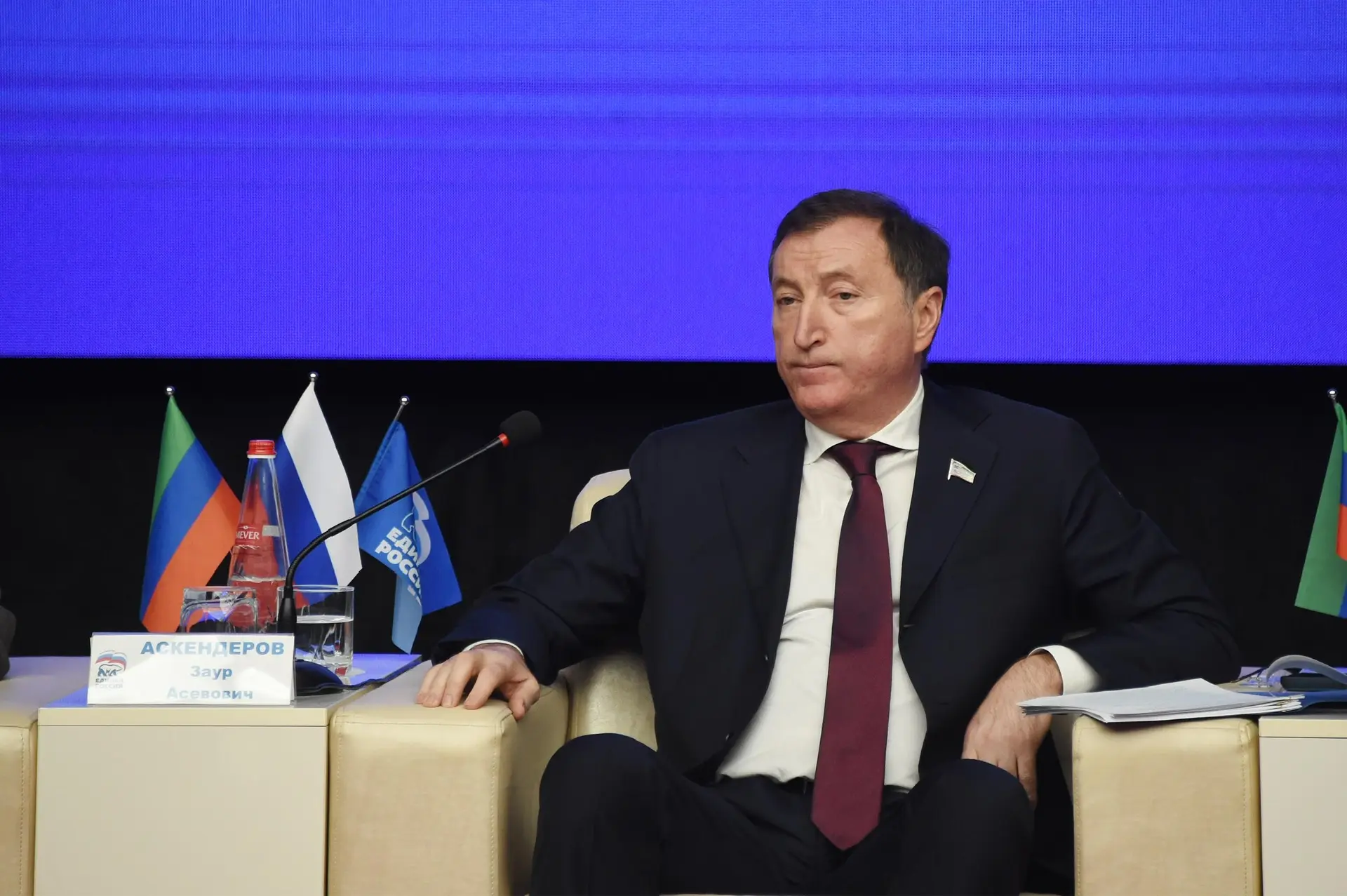 👥 Заур Аскендеров: «Народная программа – это результат прямого диалога с жителями»

Говоря о дальне