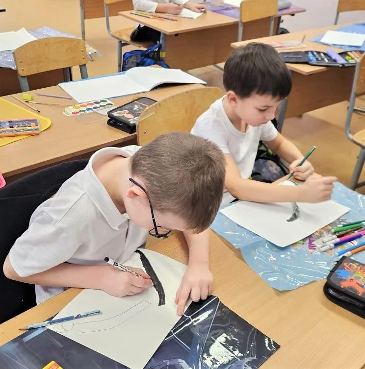 Урок Мужества — важная традиция, которая помогает детям понять исторические события и ценность челов