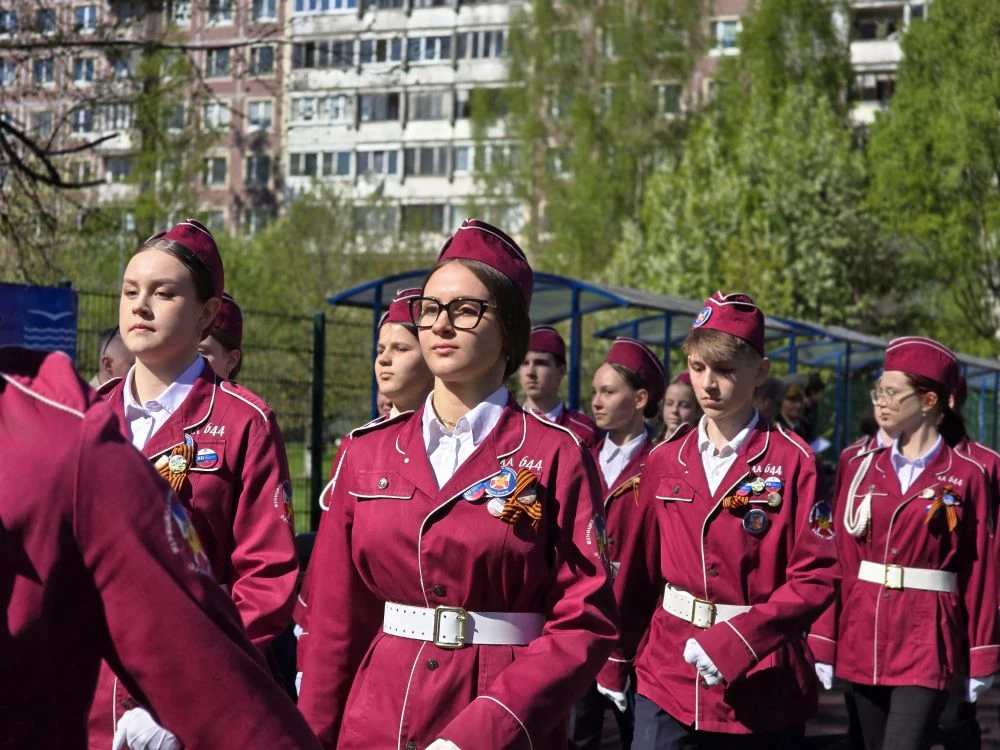 🎖️ Наши юнармейцы — в тройке лучших! 🎖️   6 мая состоялся XIV «Смотр юнармейских команд» среди школ,