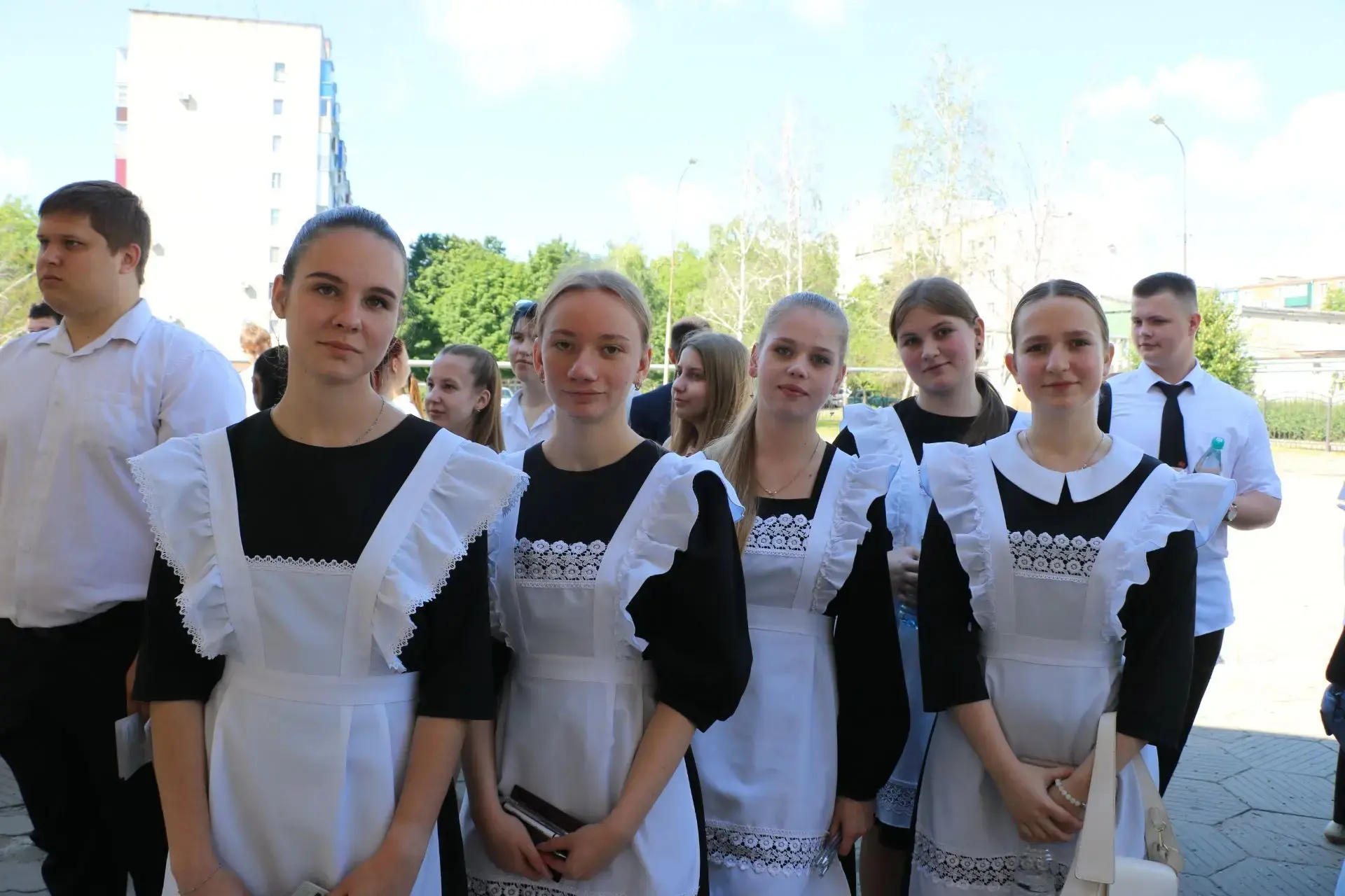 В Тихорецкиом районе прошел ЕГЭ  по биологии, географии, английскому и немецкому языку