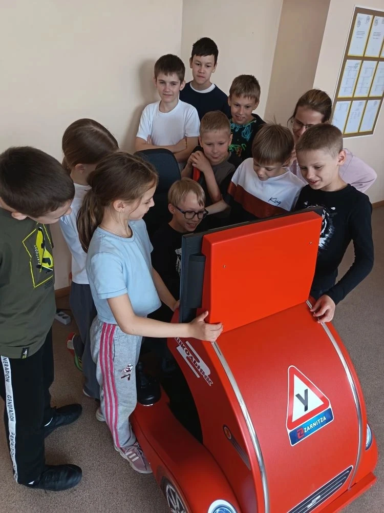 Вот и в нашем Центре стартовала летняя пора! В первый день лета мы принимали у себя гос...
