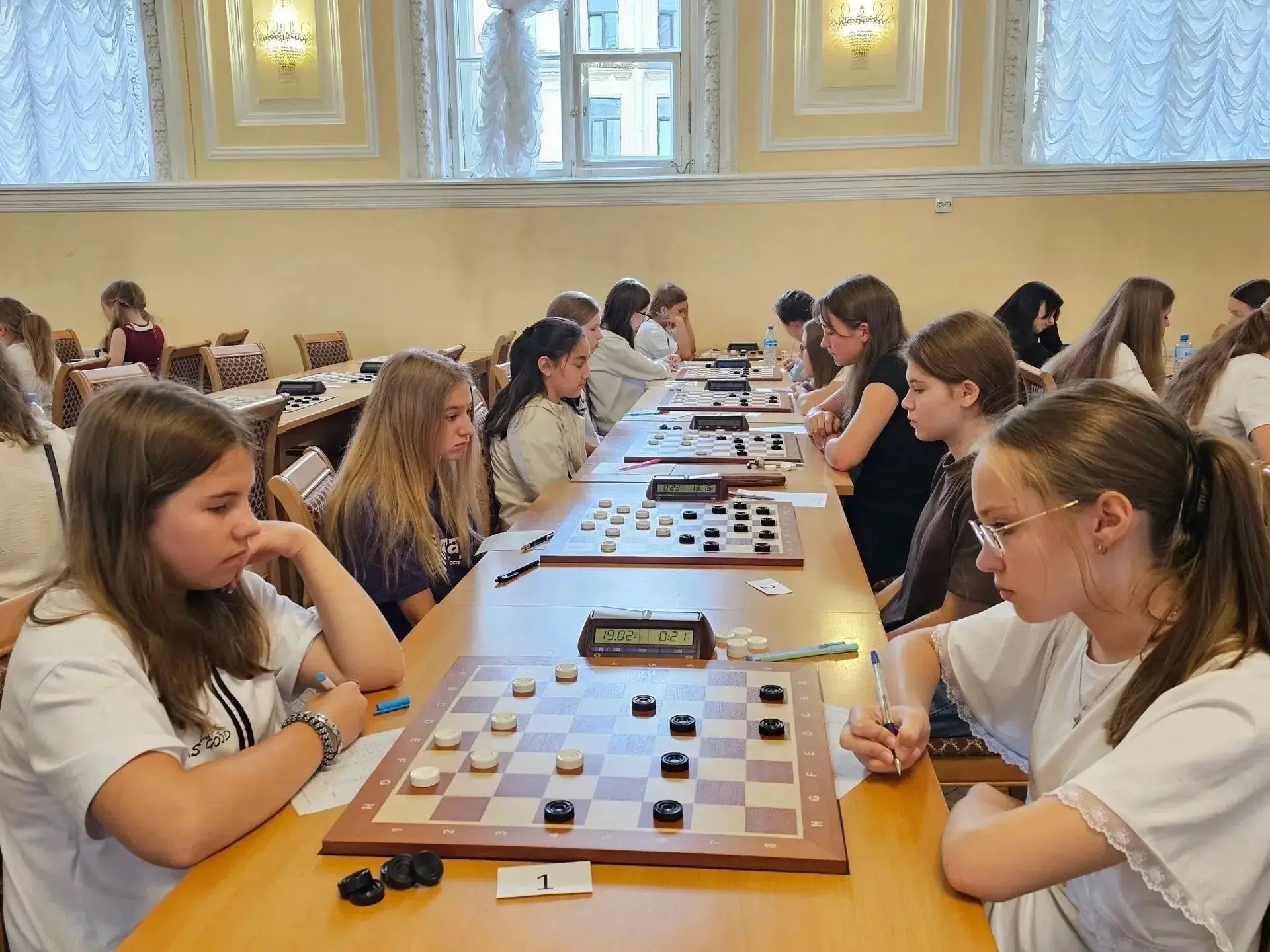 ♟ Ступинские шашисты — призёры «Белых ночей» 
 
В Санкт-Петербурге с 19 по 26 июля прошли всероссийс