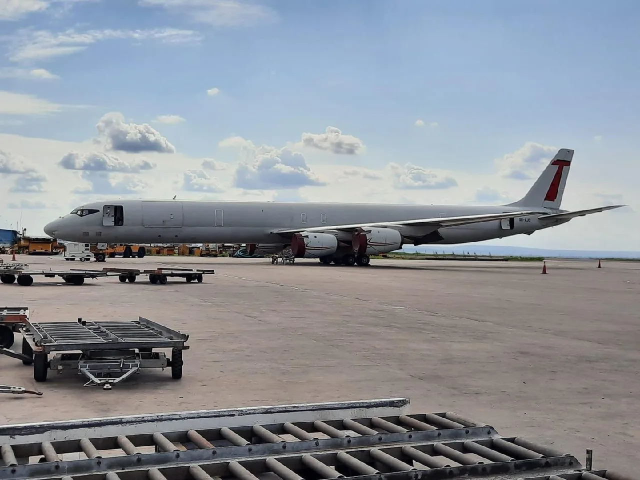 🇨🇩В Киншасе выкатился за полосу один из последних в мире Douglas DC-8