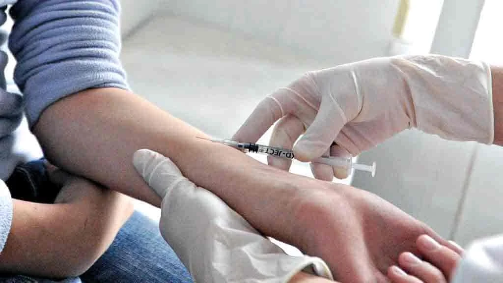 ‼️ ЗАЩИТИТЬ ДЕТЕЙ  ОТ ТУБЕРКУЛЁЗА!   ⚡️Некоторые родители полагают, что если ребенок бодр, хорошо ес