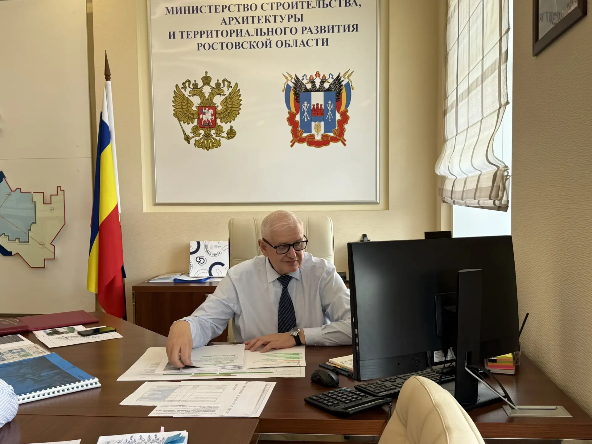 Сегодня министр строительства, архитектуры и территориального развития Ростовской области Сергей Куц
