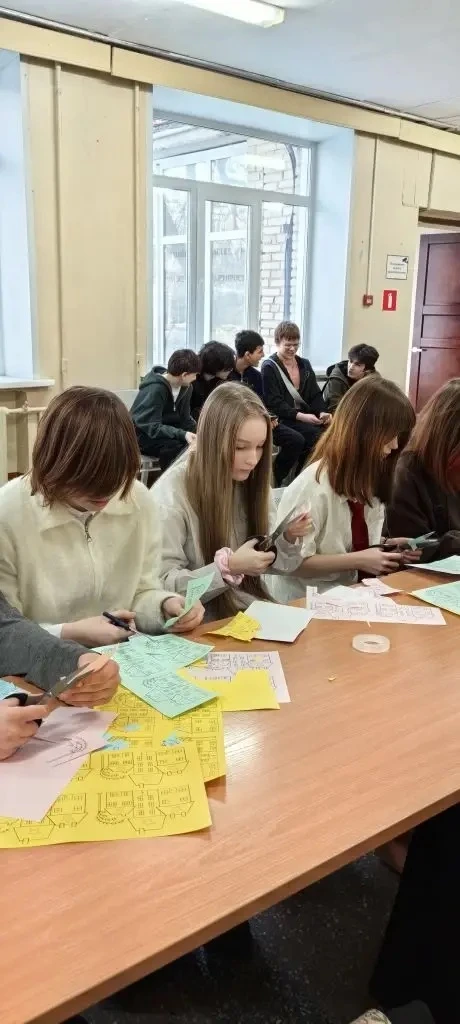 Ученики Толмачевской школы №61 в рамках  профориентационной деятельности посетили  ГАПОУ НСО «Новоси