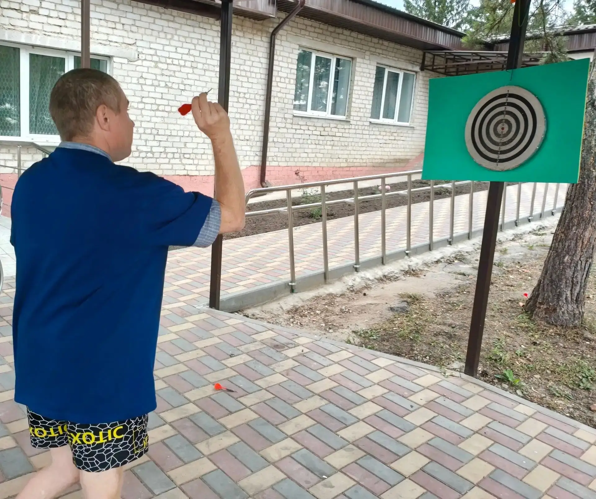 🎯 В нашем доме прошли соревнования по дартсу!