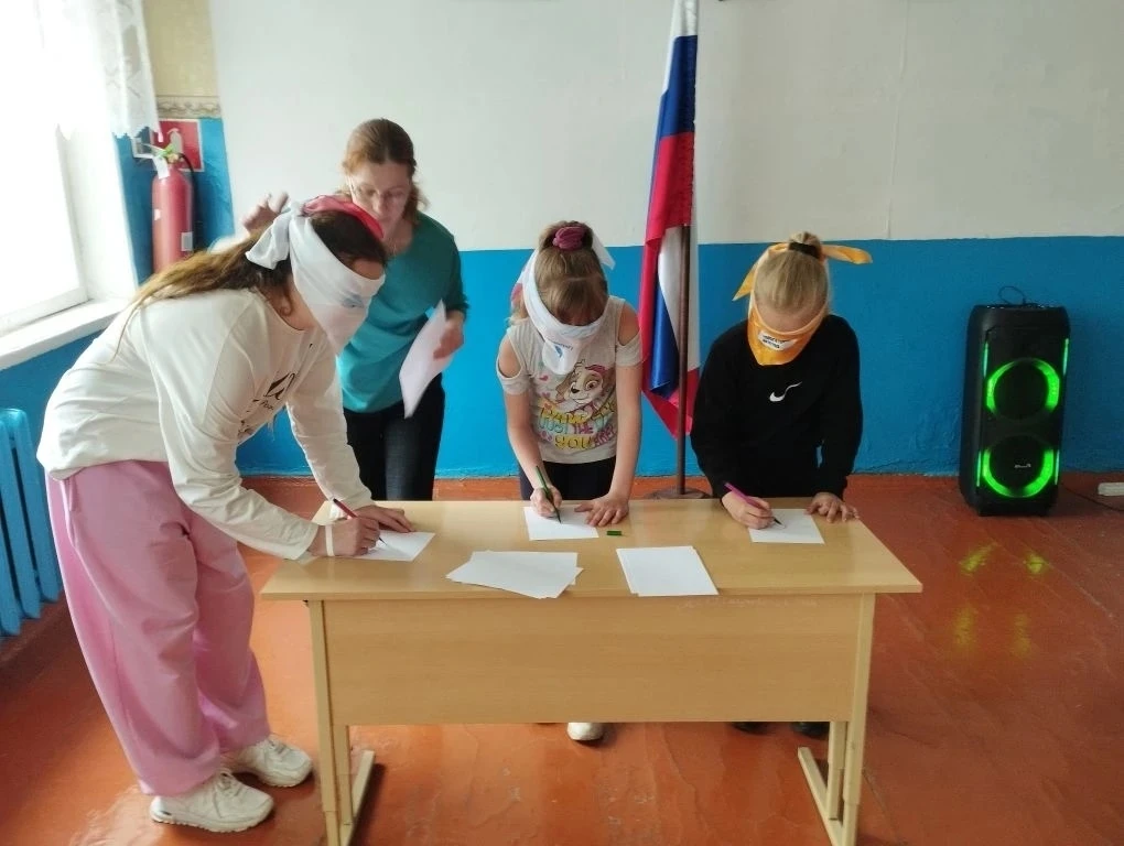 1 июня- День защиты детей! 
✅ Вместе с ребятами мы отправились в увлекательное путешествие по станци