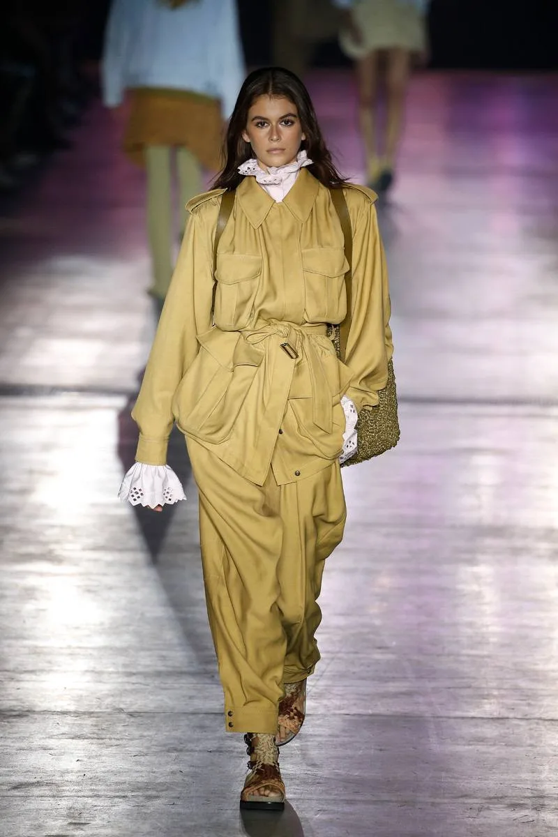 Как спецовка стала haute couture: модернизм, заводской цех и ваш гардероб