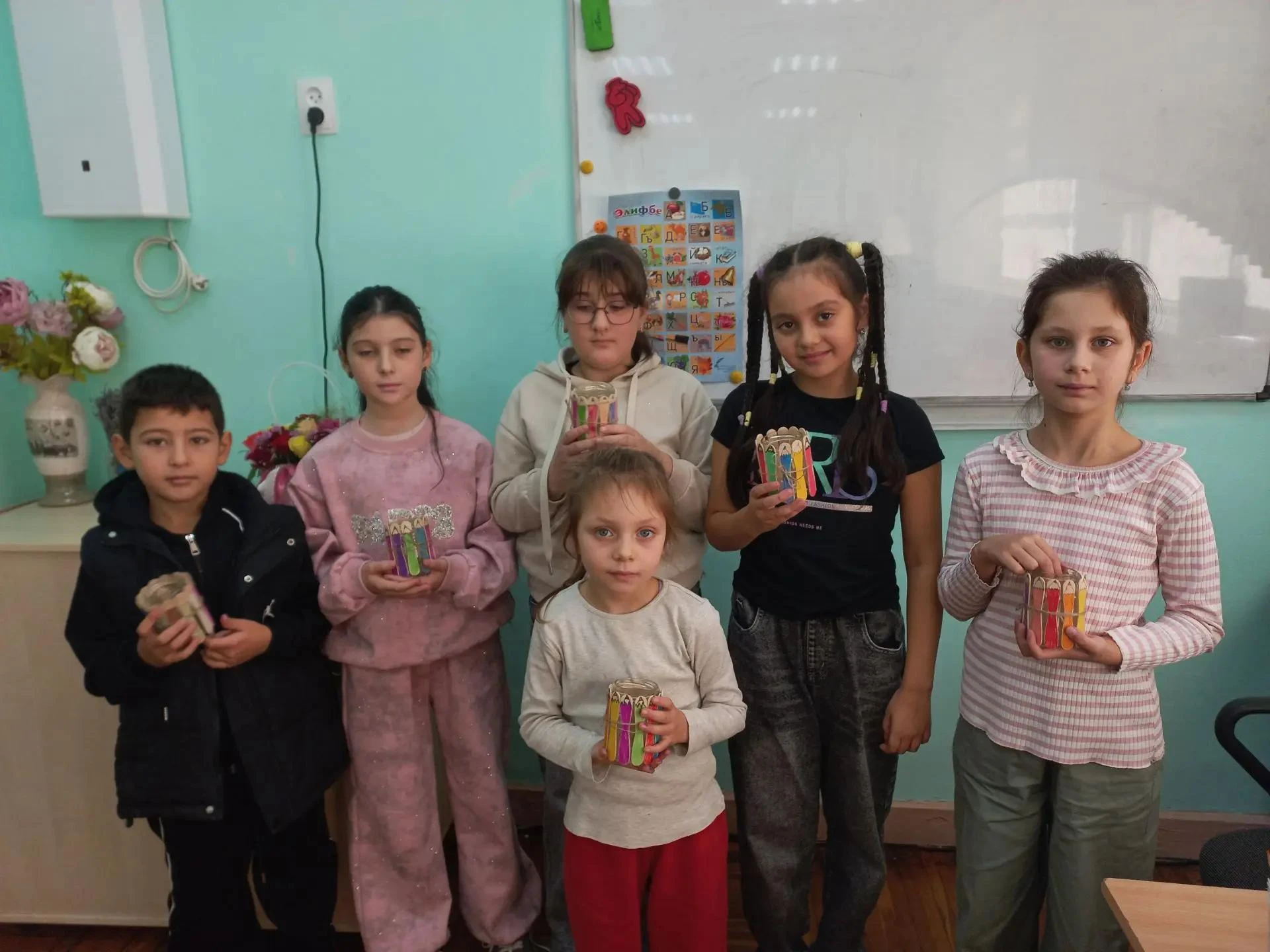 🤗 В рамках декады творчества в кружке крымскотатарского языка прошёл необычный мастер-...