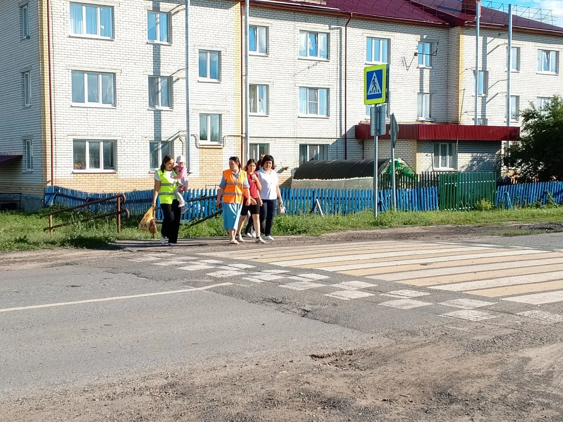 📣 Внимание, дорогие родители и ученики! 🚦 
С радостью сообщаем, что родители 7в класса активно уча