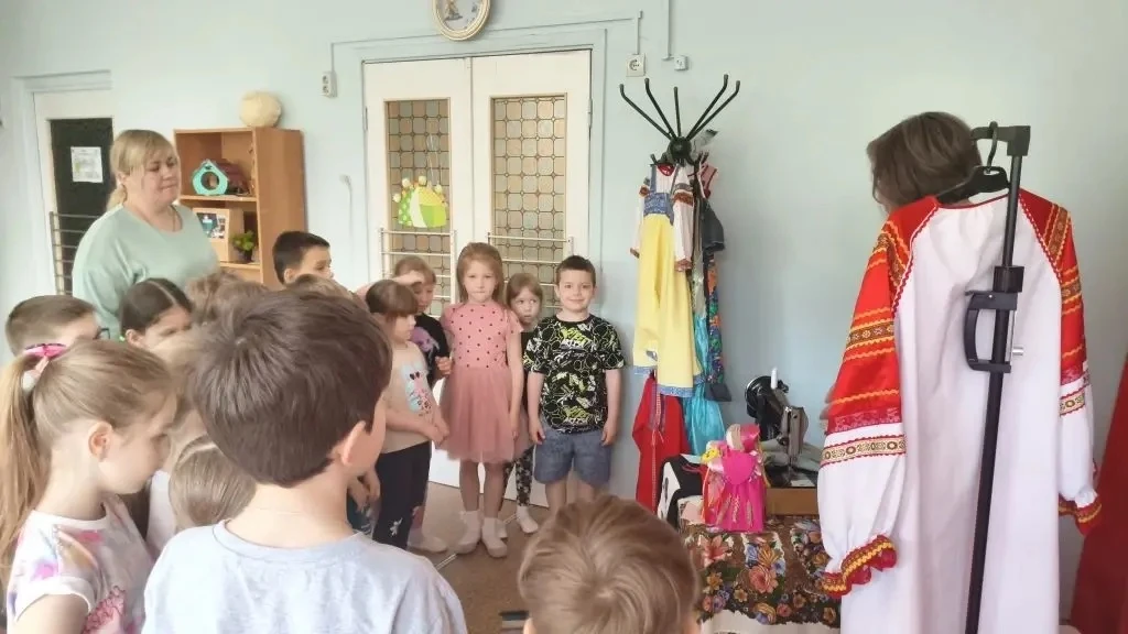 🤩Традиции в деталях  Настоящая палитра талантов — яркая выставка творческих работ и рукоделия родите