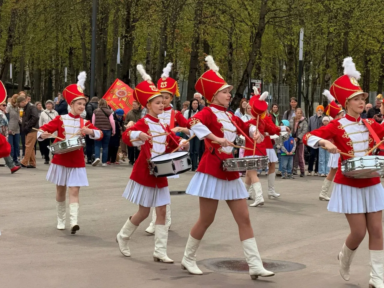 В Лобне почтили память Героев Великой Отечественной войны  9 Мая - праздник, объединяющий все поколе
