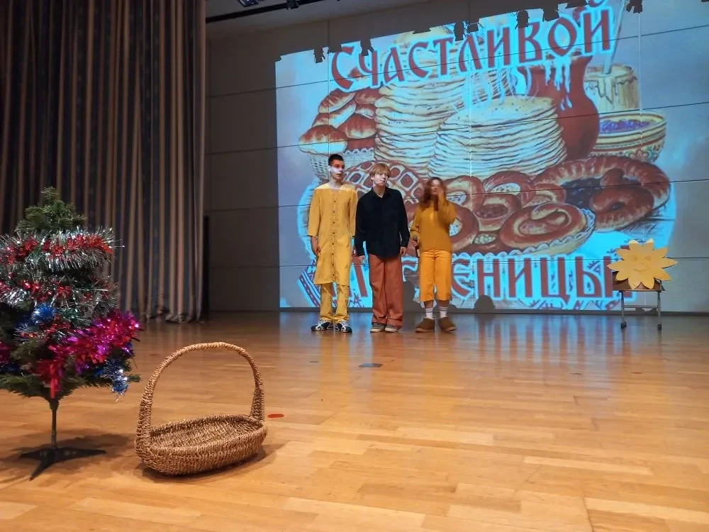 Масленица широкая шагает по стране!Второй день Масленицы – вторник «Заигрыш»Сегодня наша школа распа