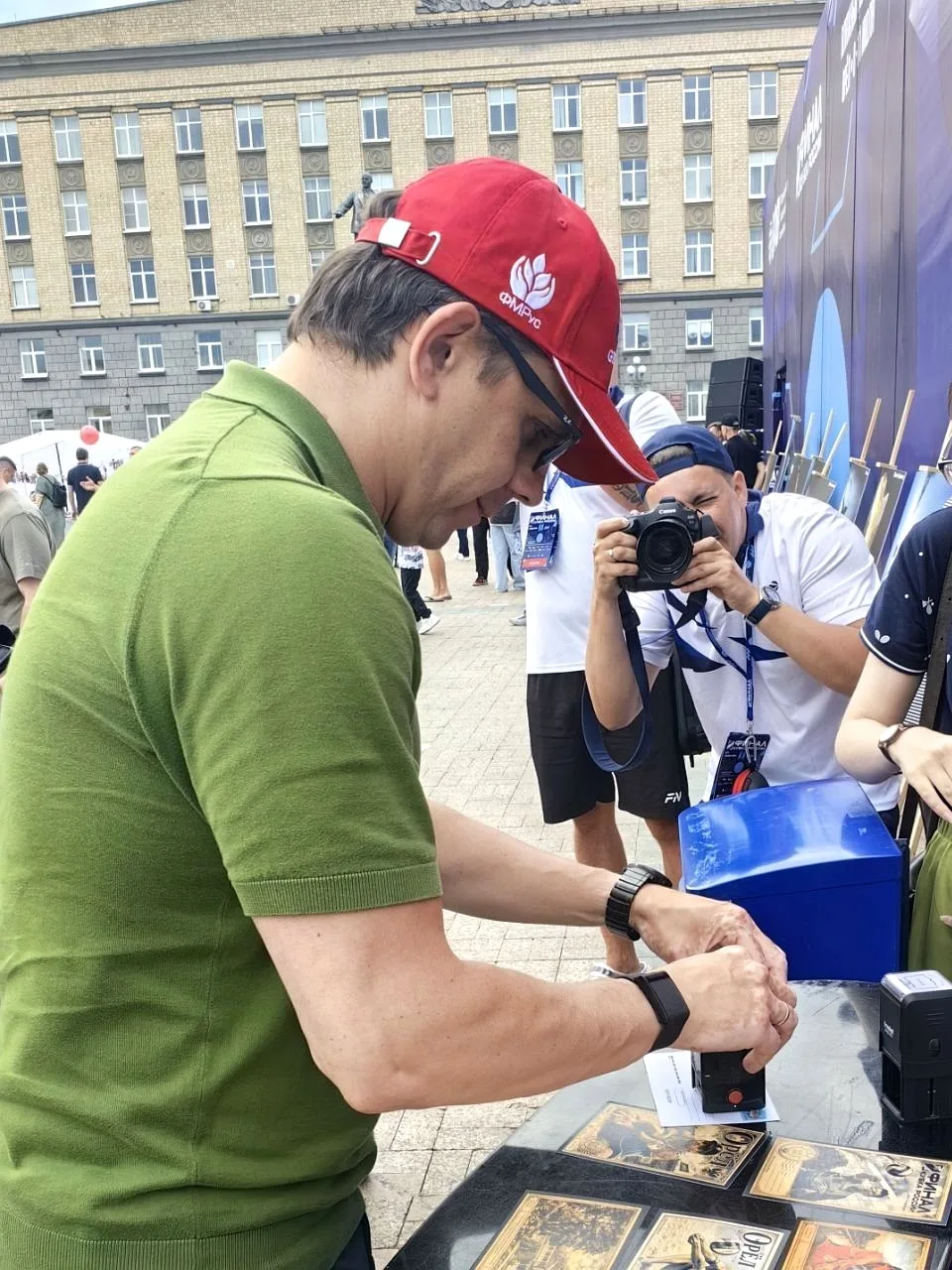 🤽‍♀ Красота, азарт и победы: как в Орле провели финал Кубка России по пляжному волейболу

Матчи про