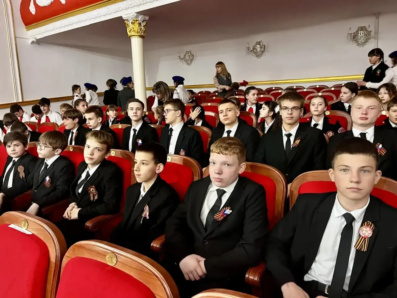 🎖️🗓️4 мая в Доме культуры посёлка Паркового состоялся традиционный муниципальный конкурс школьных хо