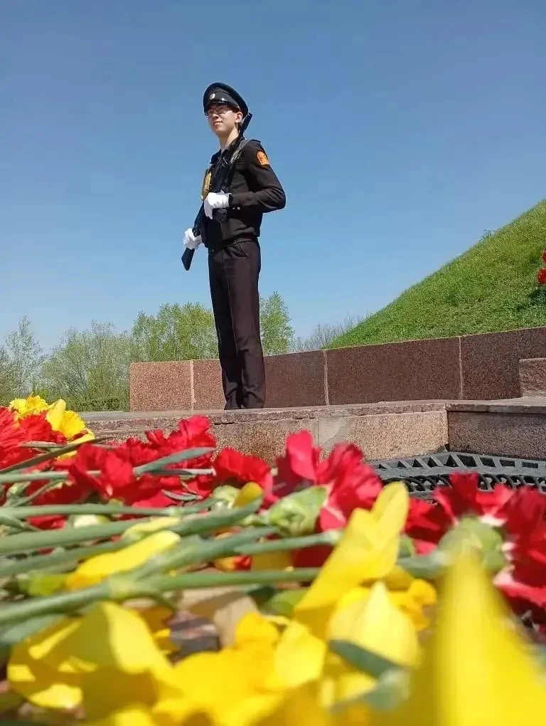 В рамках подготовки к 81-й годовщине Великой Победы образовательные учреждения столицы Чувашии стали
