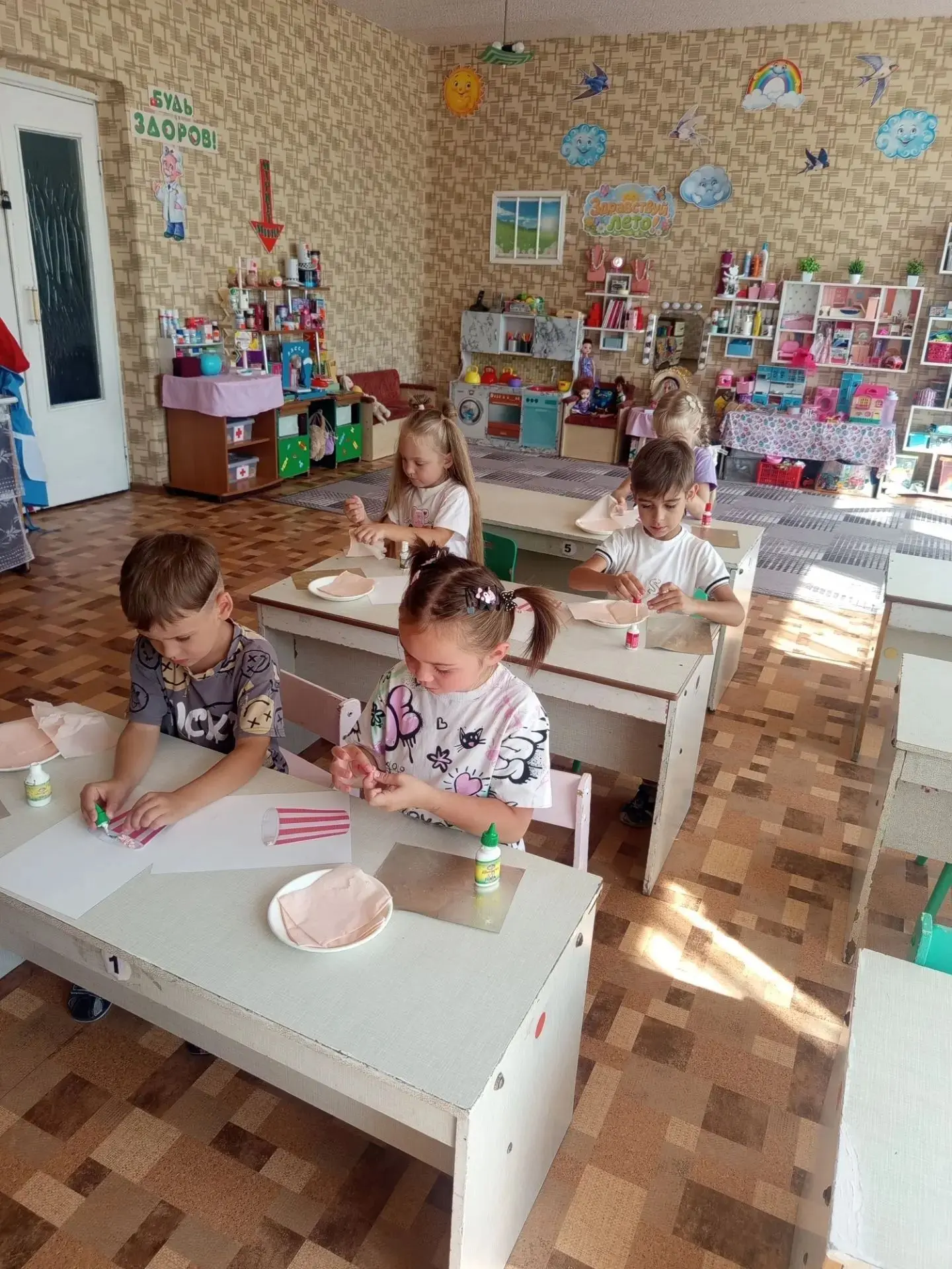 🎉 Ко Дню российского кино в старшей группе ГБДОУ ЛНР №34 " Жемчужина" было настоящее к...