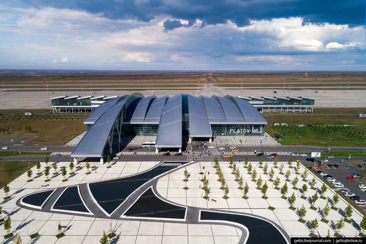 ✈ Грузчик на перрон