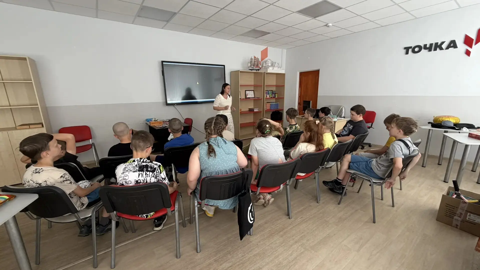 ☀️ В 4‑м отряде лето проходит не только весело, но и с пользой!

Ребята узнали много важного о безоп