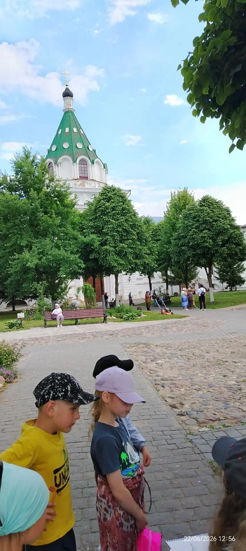 Вторая поездка в Ипатьевский монастырь.
Увлекательная экскурсия для ребят.
