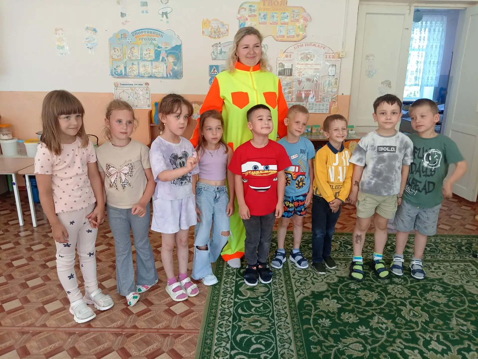 🎈День весёлого настроения в детском саду!
Какой чудесный день мы провели сегодня в детском саду! К 