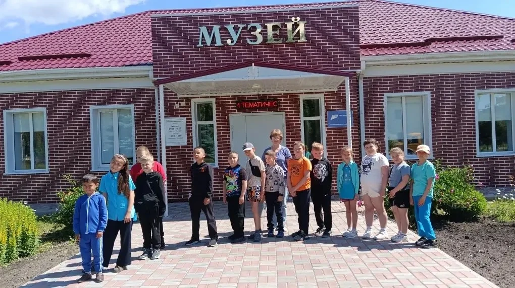Сегодня наши ребята из школьного лагеря съездили в краеведческий музей — и были в восторге! 🚌🏛️😊
