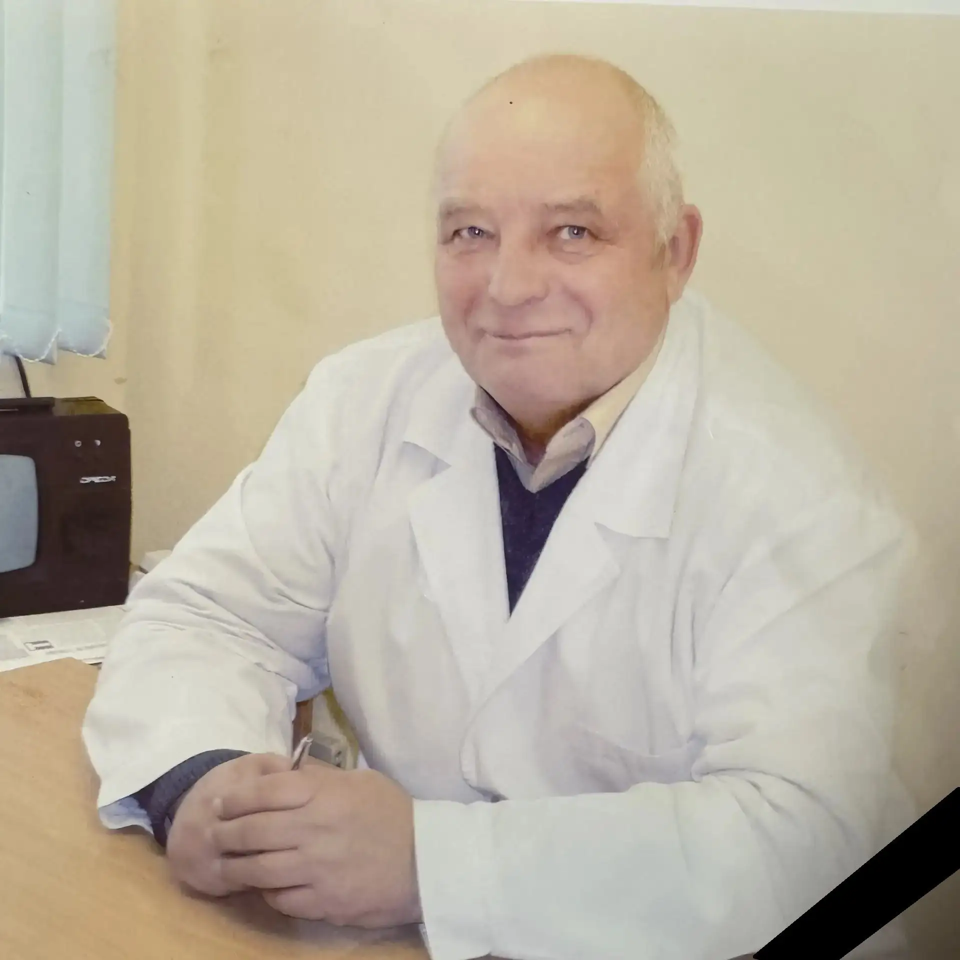 С прискорбием и тяжестью в сердце сообщаем, что ушел из жизни наш дорогой коллега и ува...