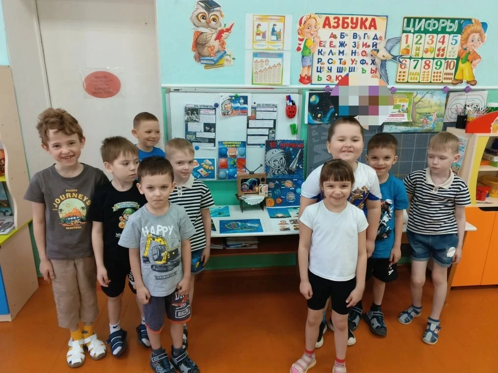 В подготовительной группе  прошло тематическое занятие «Космос».🚀🪐