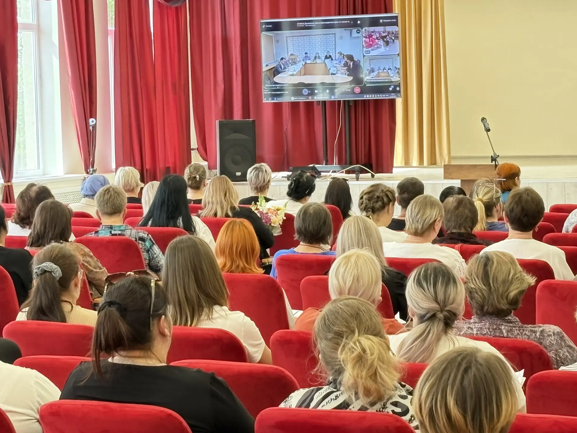 🌞 Безопасное лето: в Кореновском политехникуме прошло родительское собрание  Сегодня в Кореновском п