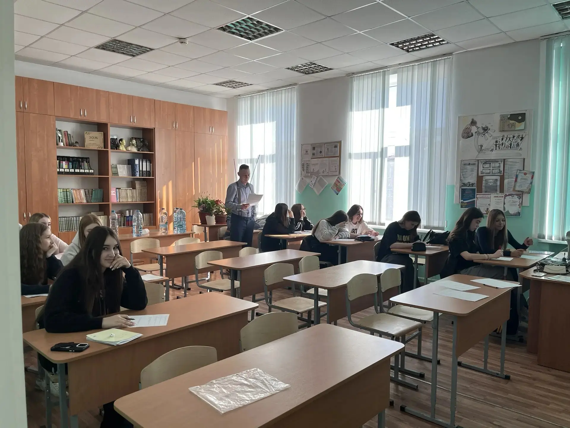 В весенние каникулы  наши десятиклассники традиционно отправляются в образовательную поездку в Карел