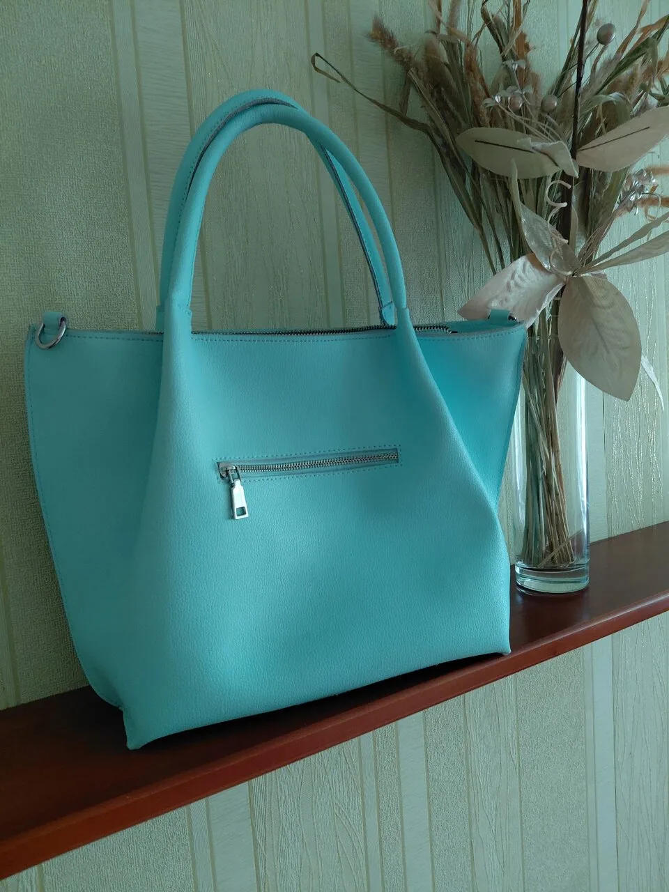 Продам! Сумка-шопер, натуральная кожа, цена-2500р +79900269329

@donetsk_bu – Барахолка ДНР #барахол